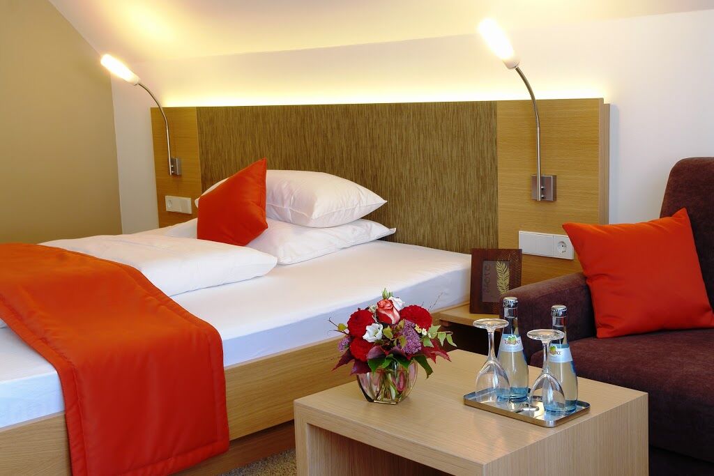 Hotel Gasthof Krone Niederstetten Zewnętrze zdjęcie
